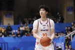 偰李永炜：我们是一支非常非常团结的球队 希望明年继续冲冠